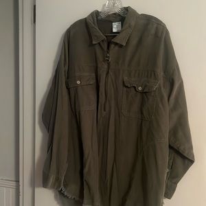 American Eagle corduroy top half zip size XXL